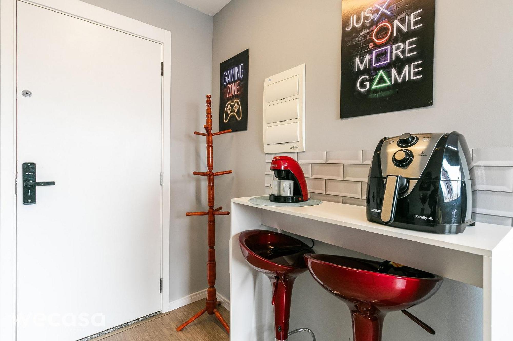 Game No Bras Com Piscina/metro Bras Apartamento